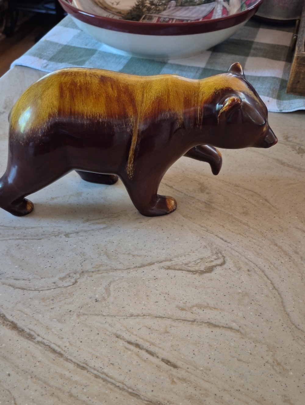 Blue Mountain Pottery Vtg Bear Ceramic Figurine in Harvest Gold Finish